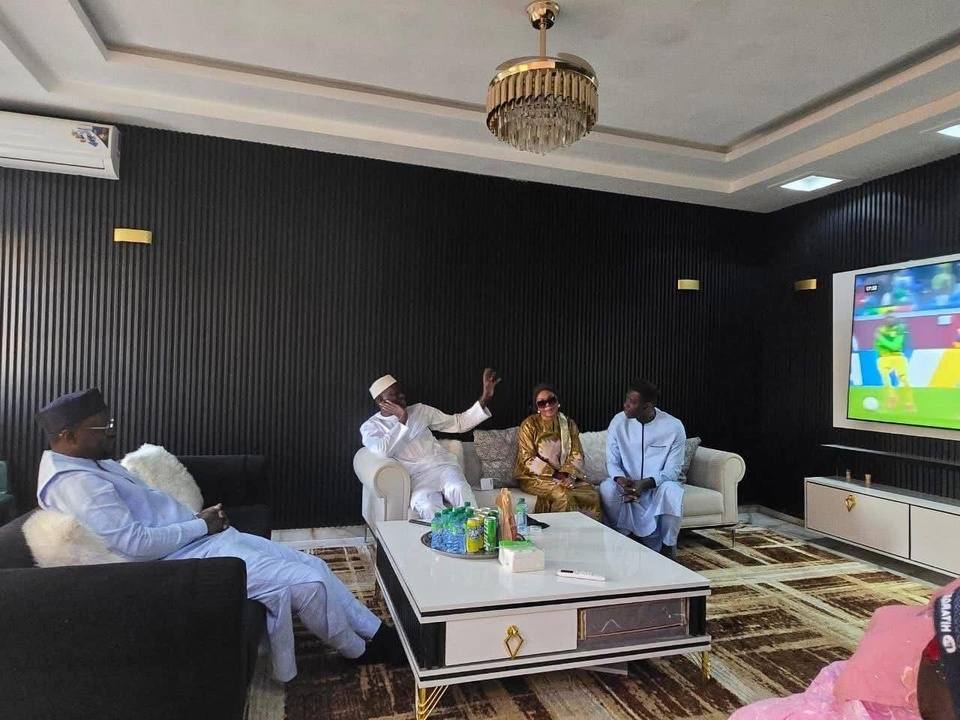 Décès du Petit-frère du maire de Dakar : Ousmane Sonko chez Abass Fall Décès du Petit-frère du maire de Dakar : Ousmane Sonko chez Abass Fall