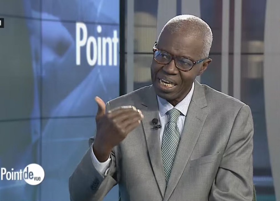 Professeur Souleymane Bachir Diagne donne son point de vue sur le débat relatif à l'exode des Universitaires sénégalais Professeur Souleymane Bachir Diagne donne son point de vue sur le débat relatif à l'exode des Universitaires sénégalais