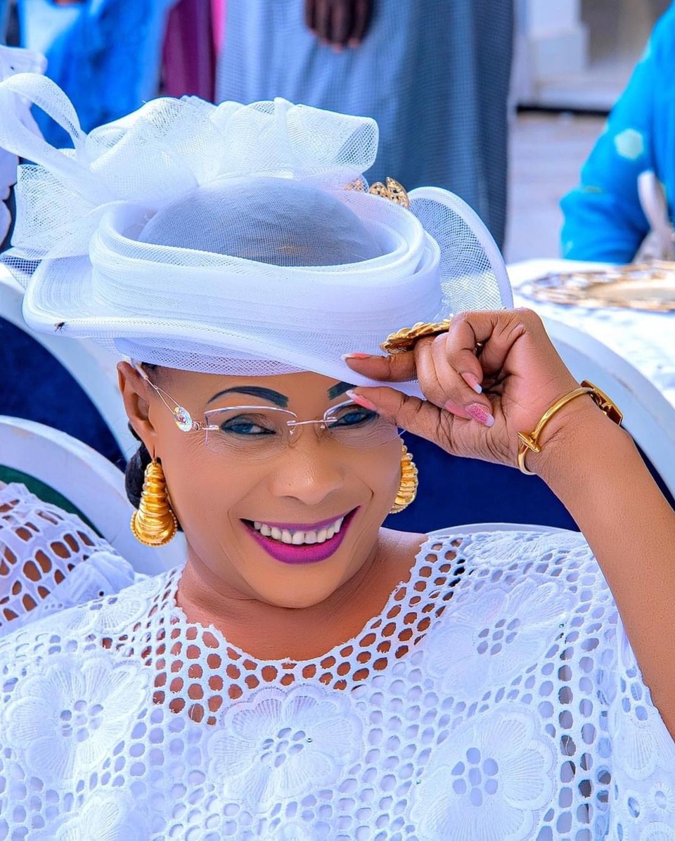 Affaire des deux téléphones de Farba Ngom : Mame Diarra Fam en rit… Affaire des deux téléphones de Farba Ngom : Mame Diarra Fam en rit…