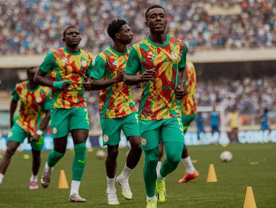 APRES-MATCH / Jamais deux sans trois APRES-MATCH / Jamais deux sans trois