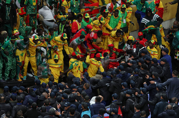 1 blessé, 4 arrestations parmi les supporters du Sénégal