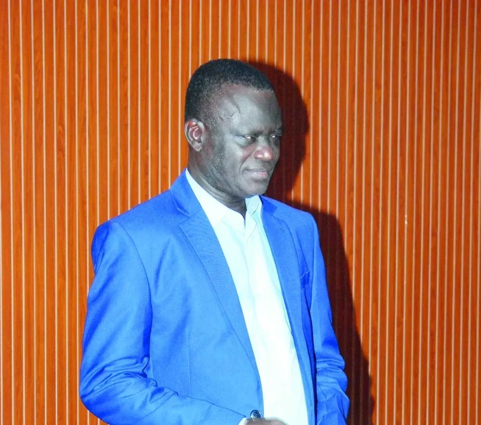 LUTTE SÉNÉGALAISE SOUS TENSION : CONVOQUE PAR LE GOUVERNEUR DE DAKAR Bira Sène assume, les promoteurs s’insurgent : la lutte frôle l’arrêt LUTTE SÉNÉGALAISE SOUS TENSION : CONVOQUE PAR LE GOUVERNEUR DE DAKAR Bira Sène assume, les promoteurs s’insurgent : la lutte frôle l’arrêt