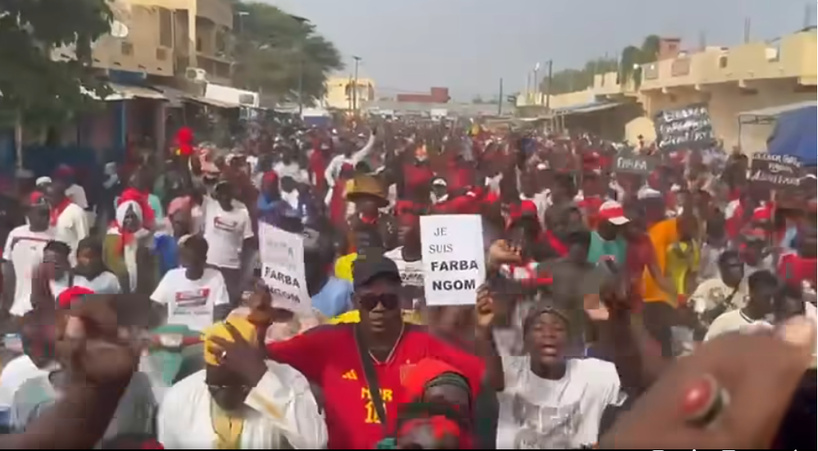 marches pacifiques, sit-in, actions symboliques fortes, visibles mais non violentes Les souteneurs de Farba dénoncent un dossier ‘’politique et enfantin’’ et annoncent une mobilisation citoyenne d’ampleur