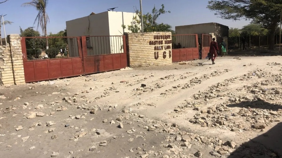 Les étudiants de Sanar en colère Les étudiants de Sanar en colère