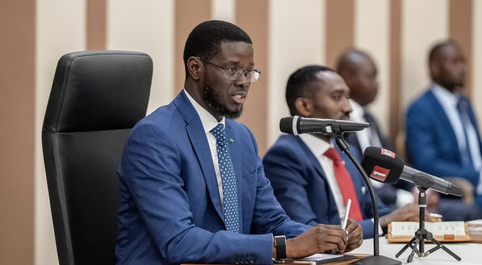 TENSION DANS LES UNIVERSITÉS SÉNÉGALAISES : Diomaye invite le Gouvernement à asseoir un dialogue permanent avec la communauté universitaire TENSION DANS LES UNIVERSITÉS SÉNÉGALAISES : Diomaye invite le Gouvernement à asseoir un dialogue permanent avec la communauté universitaire