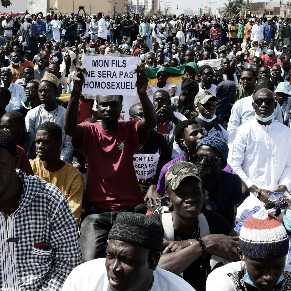 Homosexualité : le gouvernement durcit les sanctions Homosexualité : le gouvernement durcit les sanctions