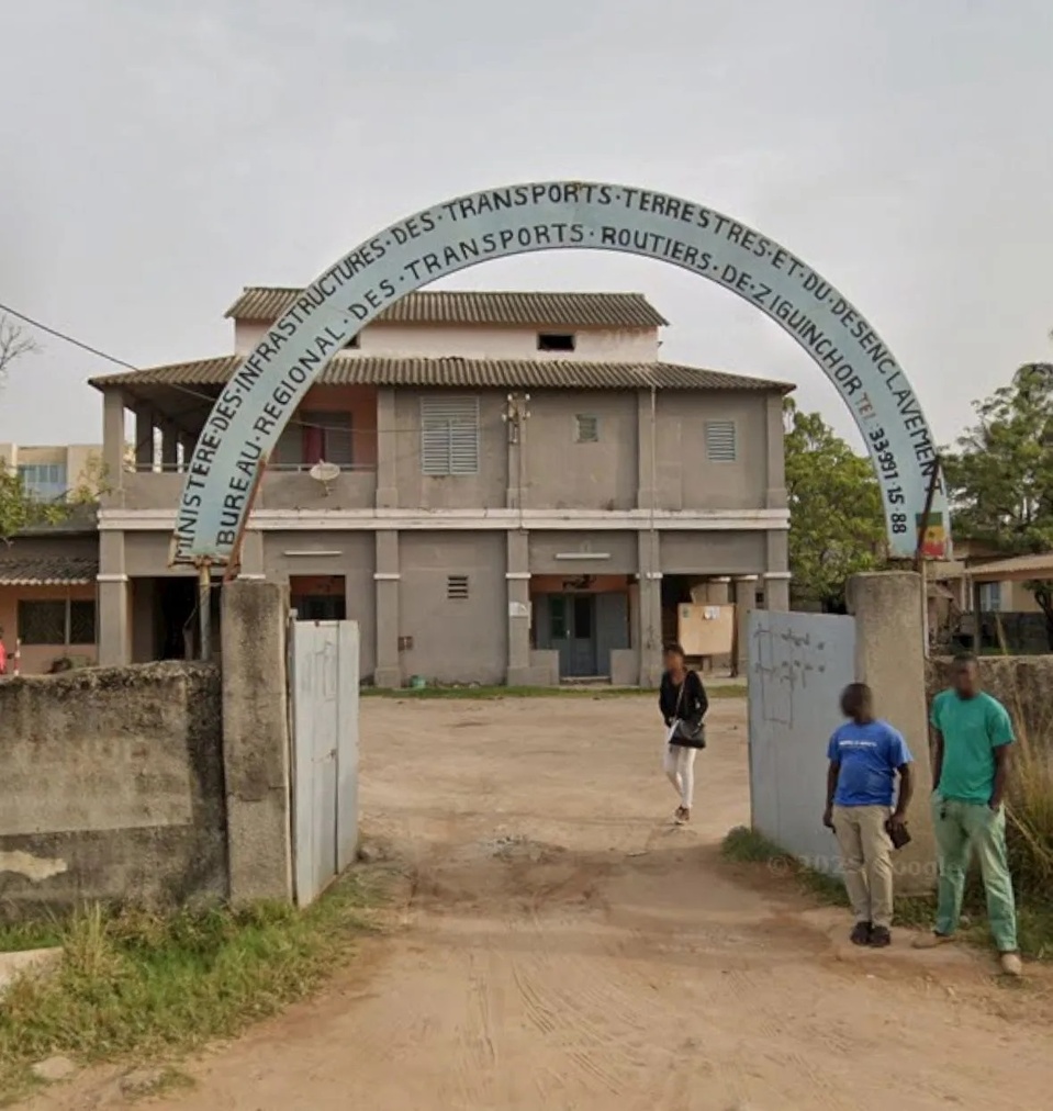 EXTORSION ORGANISÉE AUTOUR DES ATTESTATIONS DE VISITE TECHNIQUE À ZIGUINCHOR : Amadou Tom Mbodji de l’Ona2j dénonce une pratique occulte et met en garde EXTORSION ORGANISÉE AUTOUR DES ATTESTATIONS DE VISITE TECHNIQUE À ZIGUINCHOR : Amadou Tom Mbodji de l’Ona2j dénonce une pratique occulte et met en garde