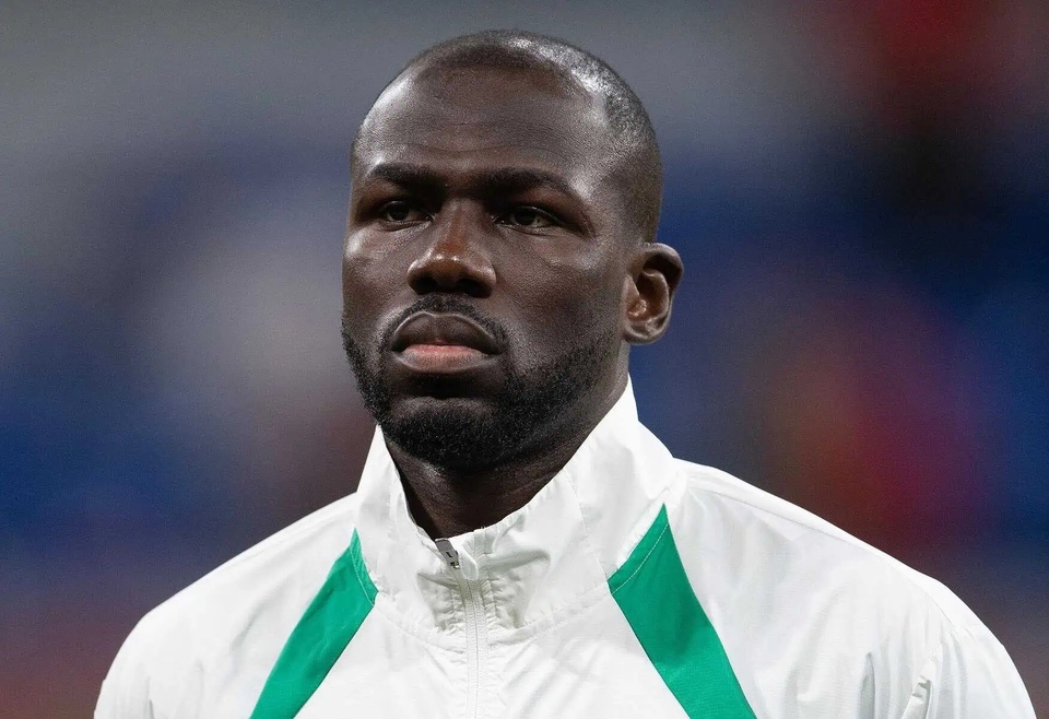 KALIDOU KOULIBALY BRISE LE SILENCE ET RECLAME LA LIBERATION DES SUPPORTERS DETENUS : « Notre seul objectif, c’est de vous voir libres »