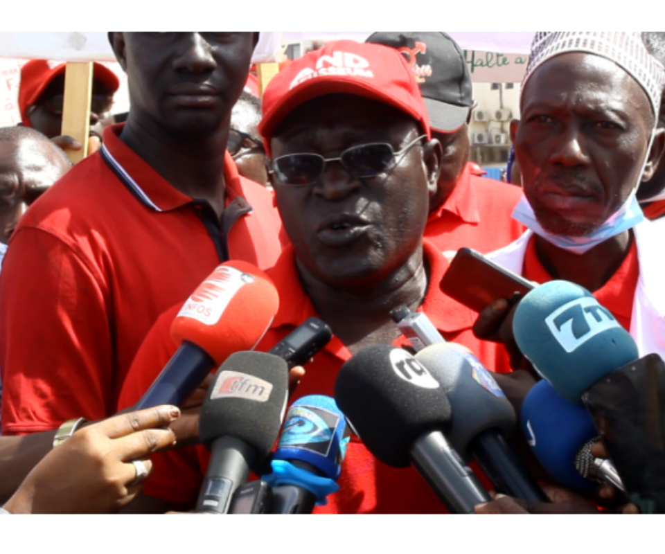 ACCUSANT LE GOUVERNEMENT DE “MÉPRIS ET D’ARBITRAIRE” And Gueusseum déclenche son huitième plan d’action ACCUSANT LE GOUVERNEMENT DE “MÉPRIS ET D’ARBITRAIRE” And Gueusseum déclenche son huitième plan d’action