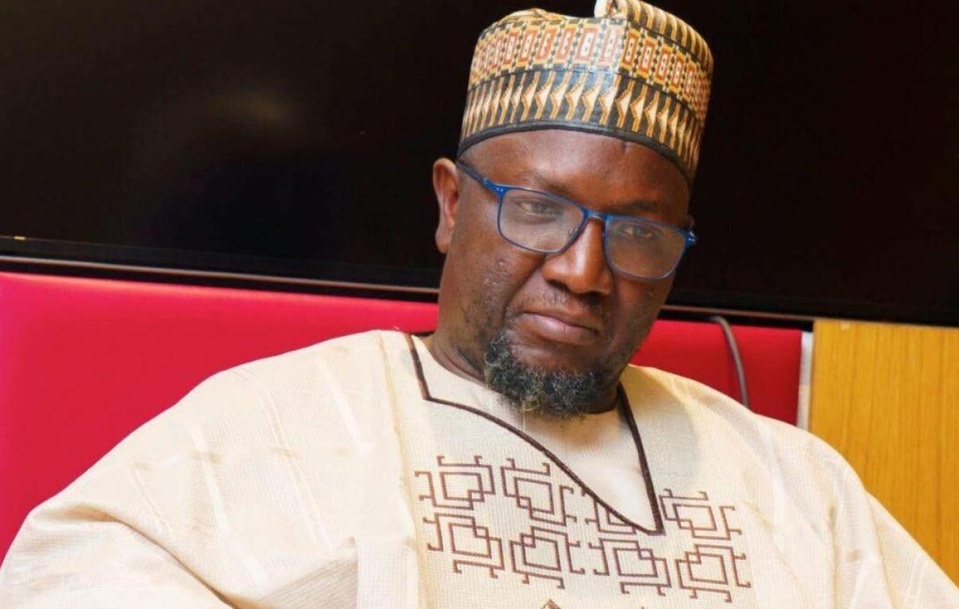 DIFFUSION DE FAUSSES NOUVELLES : Cheikh Oumar Diagne dispensé de peine de prison, mais condamné à une amende de 500.000 francs DIFFUSION DE FAUSSES NOUVELLES : Cheikh Oumar Diagne dispensé de peine de prison, mais condamné à une amende de 500.000 francs