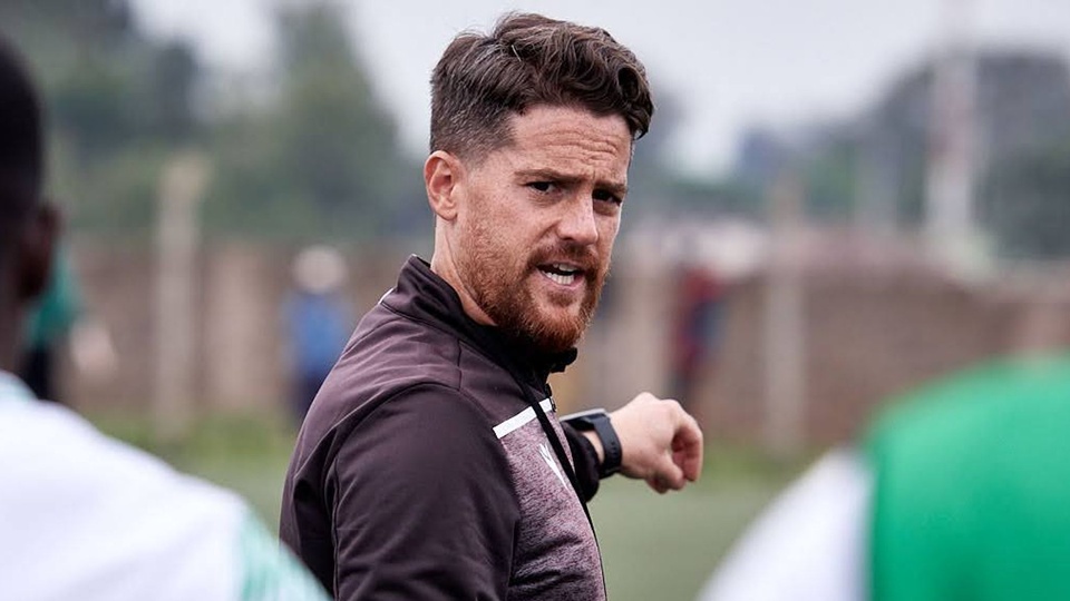 JOHNATHAN MCKINSTRY, ENTRAINEUR DE LA GAMBIE ANNONCE LA COULEUR : «Il faudra être au meilleur niveau face au Sénégal» JOHNATHAN MCKINSTRY, ENTRAINEUR DE LA GAMBIE ANNONCE LA COULEUR : «Il faudra être au meilleur niveau face au Sénégal»