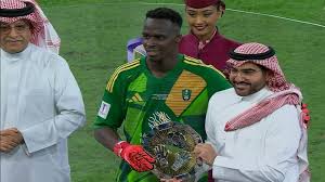 NOUVEAU ROI D'ASIE AVEC AL AHLI Avec un sept sur sept Édouard Mendy, l’empereur des finales