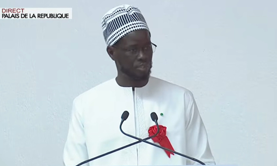 Remise de cahiers de doléances / « La trêve sociale est une exigence majeure de crédibilité » : Bassirou Diomaye Faye rappelle les règles du dialogue et dévoile ses priorités pour 2026 Remise de cahiers de doléances / « La trêve sociale est une exigence majeure de crédibilité » : Bassirou Diomaye Faye rappelle les règles du dialogue et dévoile ses priorités pour 2026