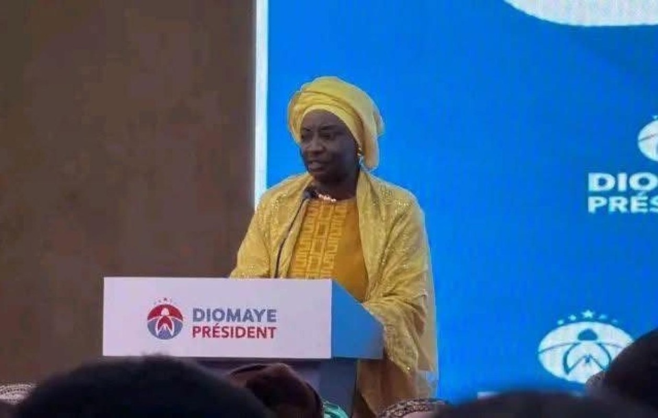 Le Groupe Whatsapp de la coalition Diomaye Président devient Conseil des leaders national
