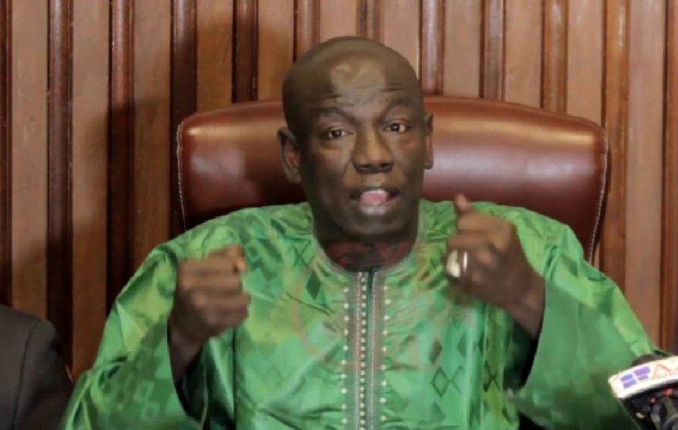 ABDOULAYE WILANE LORS DU CONGRÈS DE TAXAWU SENEGAAL «Unis, nous allons déboulonner le régime en place et sauver le Sénégal» ABDOULAYE WILANE LORS DU CONGRÈS DE TAXAWU SENEGAAL «Unis, nous allons déboulonner le régime en place et sauver le Sénégal»