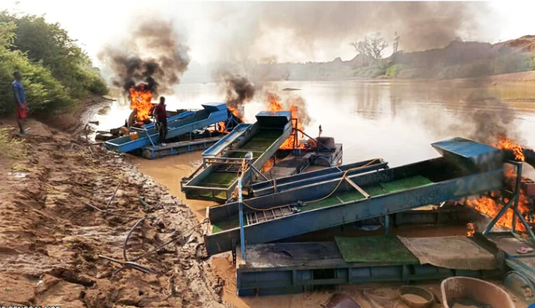 Kédougou : destruction de dix machines dragues par les éléments du Garsi 2
