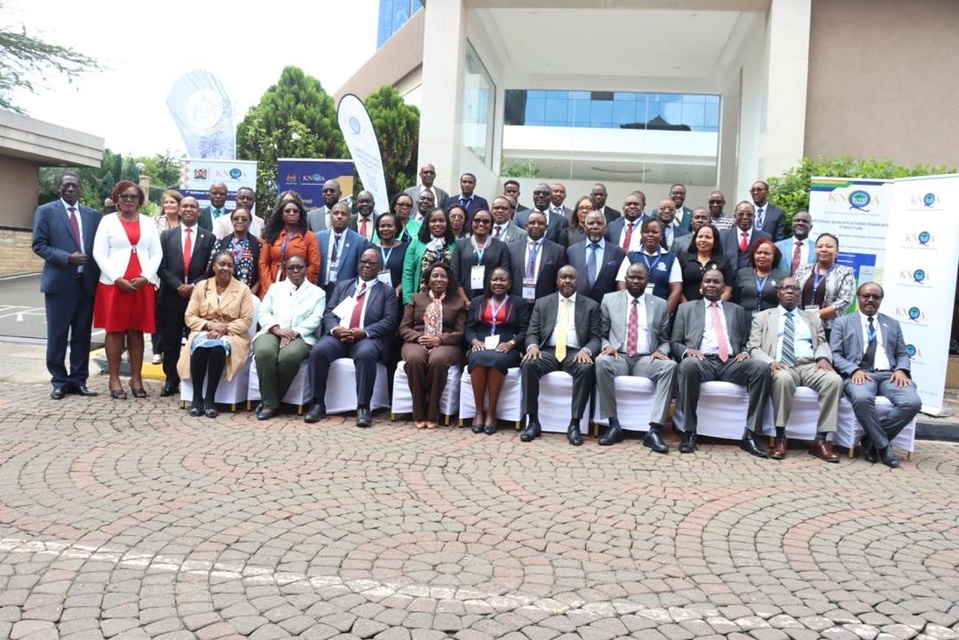 L’ANAQ-SUP SUR L’HARMONISATION DES QUALIFICATIONS EN AFRIQUE «Construire un langage commun fondé sur les acquis d’apprentissage» L’ANAQ-SUP SUR L’HARMONISATION DES QUALIFICATIONS EN AFRIQUE «Construire un langage commun fondé sur les acquis d’apprentissage»