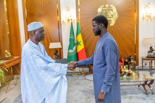 STABILITÉ INSTITUTIONNELLE ET EFFICACITÉ DANS L’ACTION GOUVERNEMENTALE : Diomaye Faye mise sur l’expérience et la rigueur de Ahmadou Al Aminou Mohamed Lo