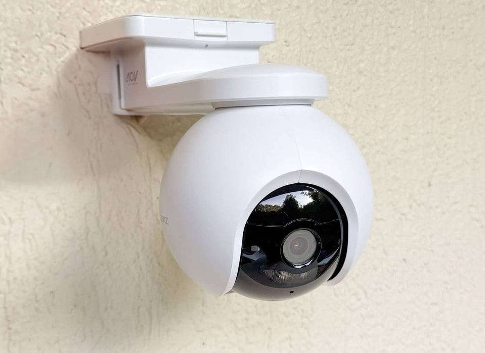 CAMBRIOLAGES À LA "TAPHA HANNE" À KEUR MASSAR : Le cambrioleur en série trahi par les caméras de surveillance d'une maison CAMBRIOLAGES À LA "TAPHA HANNE" À KEUR MASSAR : Le cambrioleur en série trahi par les caméras de surveillance d'une maison