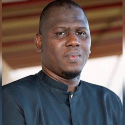 Yaya Niang, Juriste constitutionnaliste, enseignant-chercheur à l’UGB : «Le choix de la procédure par laquelle une révision est approuvée est décidé exclusivement par le président de la République»