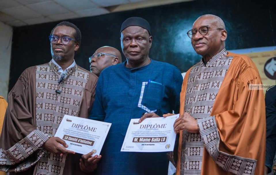MAIRIE DE TAMBACOUNDA POUR LES MUNICIPALES A VENIR : Presque toute l’opposition réunie met la pression sur Sidiki Kaba pour qu’il présente sa candidature MAIRIE DE TAMBACOUNDA POUR LES MUNICIPALES A VENIR : Presque toute l’opposition réunie met la pression sur Sidiki Kaba pour qu’il présente sa candidature