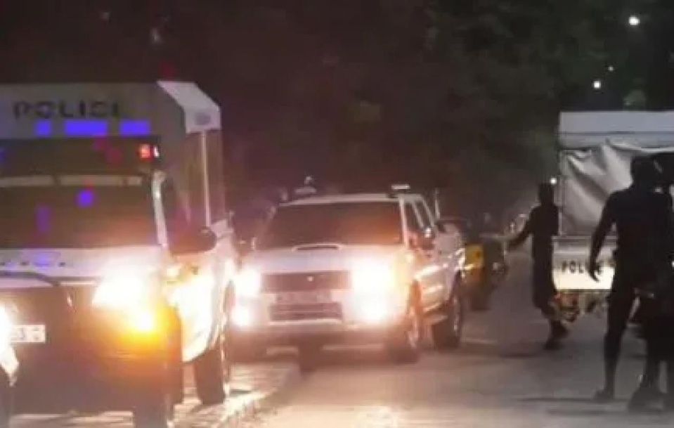 ARRESTATION MUSCLÉE DE DEALERS À KEUR MASSAR : Des policiers, encerclés et attaqués à coups de pierres, ouvrent le feu pour se dégager