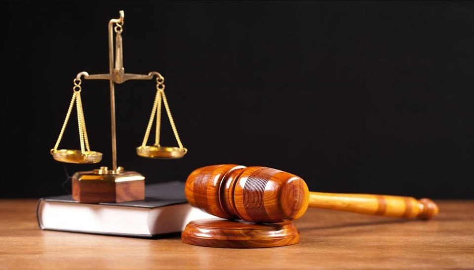 Affaire du vol de 100 millions : 6 mois ferme pour l’auteur du vol et un mois ferme pour le fils du magistrat et les autres