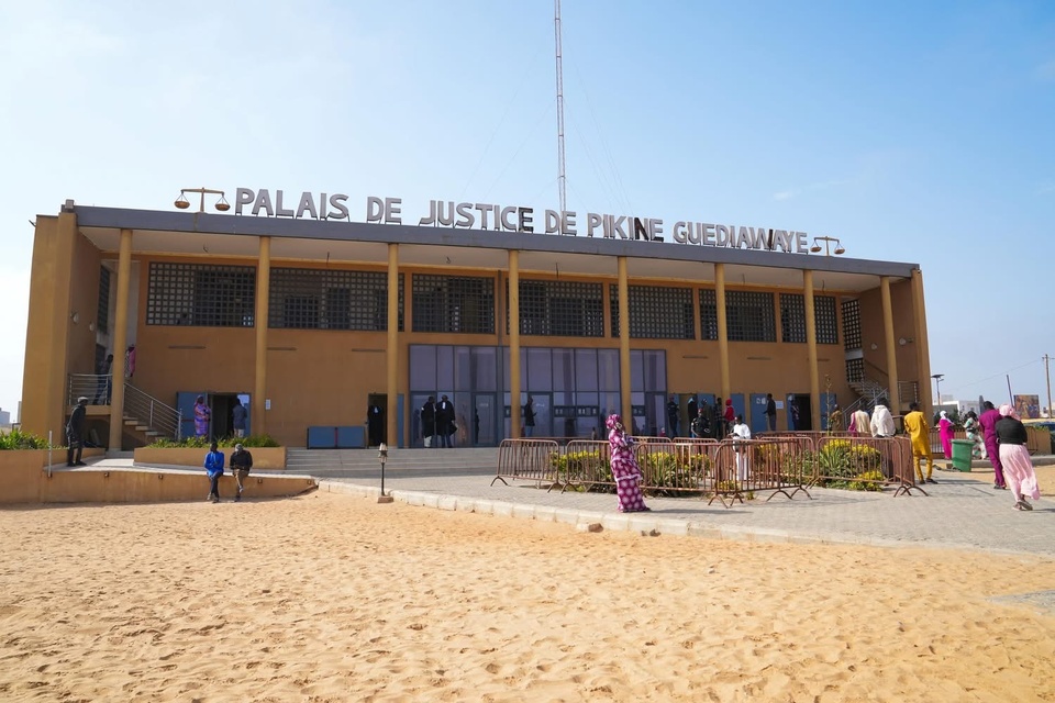LE BANQUIER DOUDOU LAMINE DIENG DEVANT LE JUGE D'INSTRUCTION DU TRIBUNAL DE PIKINE-GUEDIAWAYE  : "Je n'ai d'autres relations qu'amicales avec Pape Cheikh Diallo et Djiby Dramé"