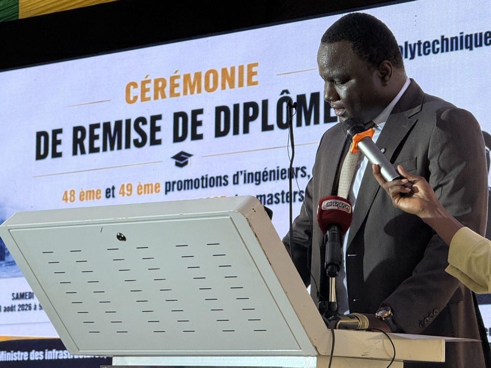 DETHIE FALL, PARRAIN DES PROMOTIONS 48 ET 49 DES INGENIEURS DE L’EPT DE THIES « Un ingénieur corrompu est un danger public »