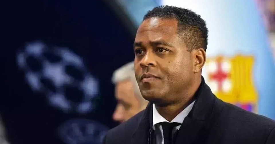 Coach des Lions : Patrick Kluivert, le candidat arrivé deuxième, bloqué par la langue