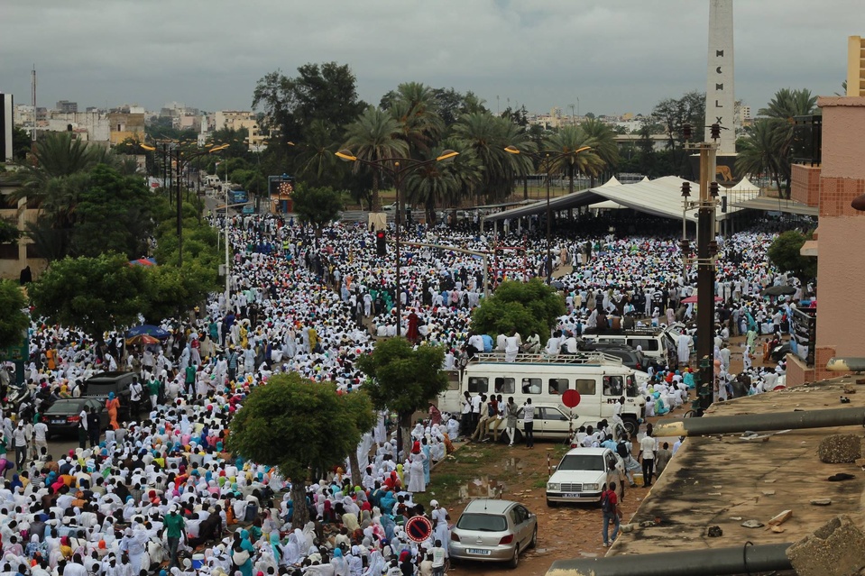 EN RÉPONSE AUX ATTAQUES DE SERIGNE ABDOU SY CONTRE SERIGNE MOUSTAPHA SY : La Dahiratoul Moustarchidina Wal Moustarchidaty contre-attaque par une plainte et nie l’encaissement de fonds politiques par son guide pour l’organisation du Gamou EN RÉPONSE AUX ATTAQUES DE SERIGNE ABDOU SY CONTRE SERIGNE MOUSTAPHA SY : La Dahiratoul Moustarchidina Wal Moustarchidaty contre-attaque par une plainte et nie l’encaissement de fonds politiques par son guide pour l’organisation du Gamou