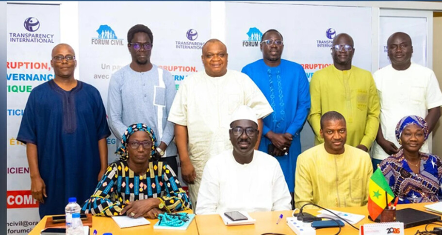 ASER, fonds Jamm pour la Casamance, fonds spéciaux, affaire Kosmos, contrats gaziers… : Le Forum civil liste les dossiers brulants et exige la reddition des comptes