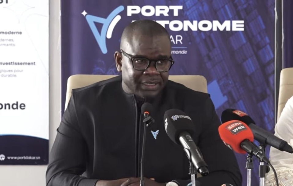 DOUNE PATHÉ MBENGUE DG DU PORT DE DAKAR AU MINISTRE DES PÊCHES « Le Port occupe une place particulière dans l’économie bleue »