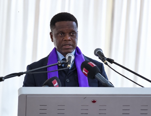 EXIGENCE DU RENFLOUEMENT DE L’ÉPAVE DU BATEAU LE JOOLA 24 ANS APRÈS LE NAUFRAGE : Le maire de Ziguinchor, Djibril Sonko, met l’État face à ses responsabilités : « le temps presse »