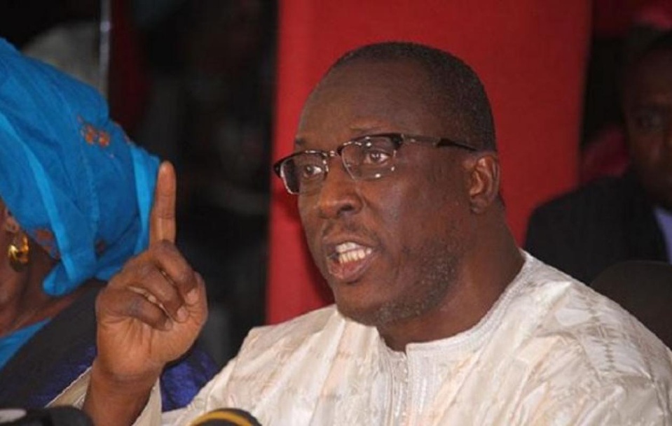 PROGRAMME « UN ETUDIANT, UN ORDINATEUR » Cheikh Oumar Anne se dérobe devant la commission d’enquête parlementaire