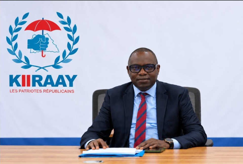 Ralliement au parti Kiiraay : Ansoumana Danfa et le Mac/Authentique rejoignent Diomaye Ralliement au parti Kiiraay : Ansoumana Danfa et le Mac/Authentique rejoignent Diomaye