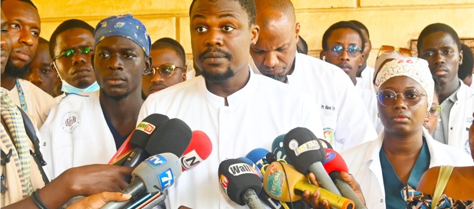 Guédiawaye : Un médecin touché par balle réelle alors qu’il était chez lui Guédiawaye : Un médecin touché par balle réelle alors qu’il était chez lui