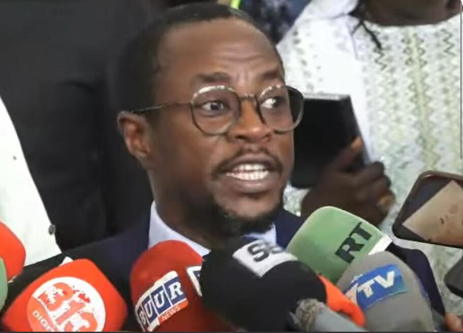 ABDOU MBOW SUR LE RENVOI DE LA LFR EN COMMISSION : «Nous assistons à une mise en scène, une pièce de théâtre, un deal sur le dos des Sénégalais»