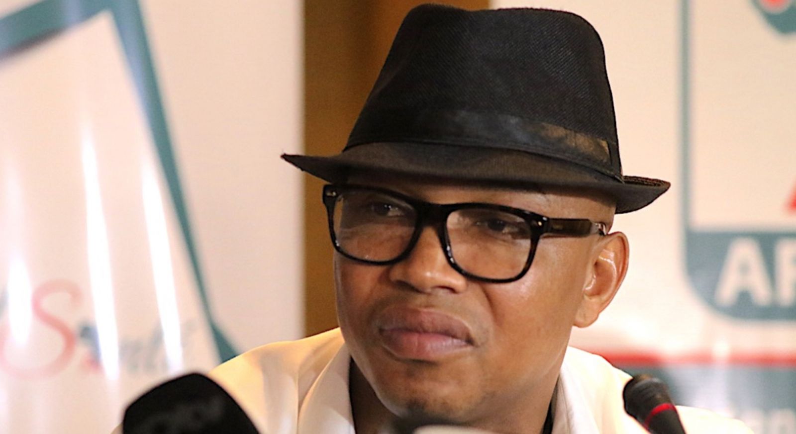 URGENT: El Hadji Diouf arrêté