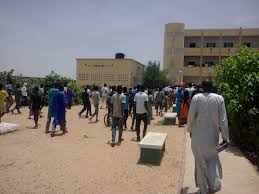 VIOLENTS AFFRONTEMENTS ENTRE LYCÉENS ET POLICIERS À MBACKÉ: Plusieurs élèves et enseignants évacués à l'hôpital Matlaboul Fawzeyni