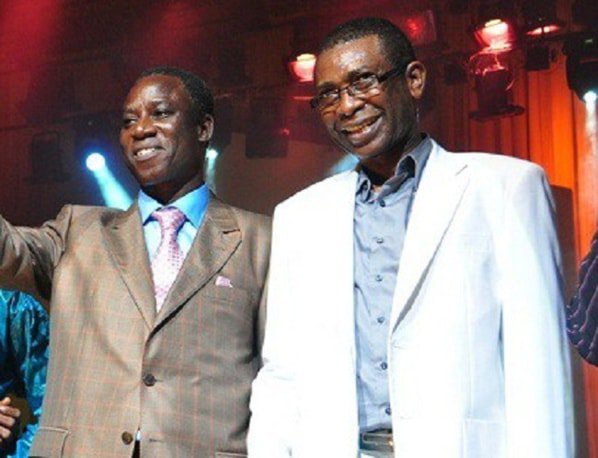 Condoléances: Youssou Ndour chez Thione Seck hier en compagnie de Mara Dieng