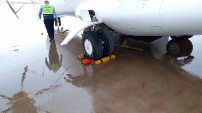 Première pluie à l’aéroport de Diass : le vent empêche l’atterrissage des avions / Des vols déroutés vers les pays voisins