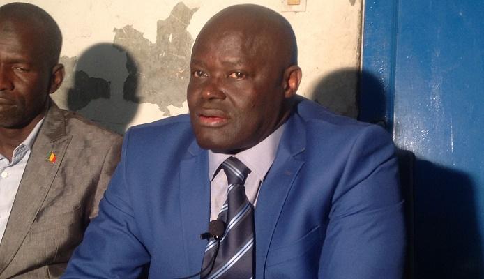 GUEGUERRE ENTRE LES COMMERCANTS DE L’UNACOIS ET «AUCHAN»: Ameth Fall Baraya veut que l’Etat dévoile les clauses du contrat avec l’entreprise