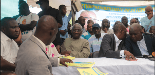 CHANGEMENT DE COULEUR DES FICHES DE COLLECTE POUR LE PARRAINAGE: le Pds risque l'invalidation