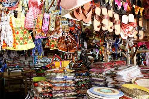 TENSION ENTRE LES ARTISANS DE ZIGUINCHOR: Les 10 millions de Macky Sall mettent en lambeaux leur association