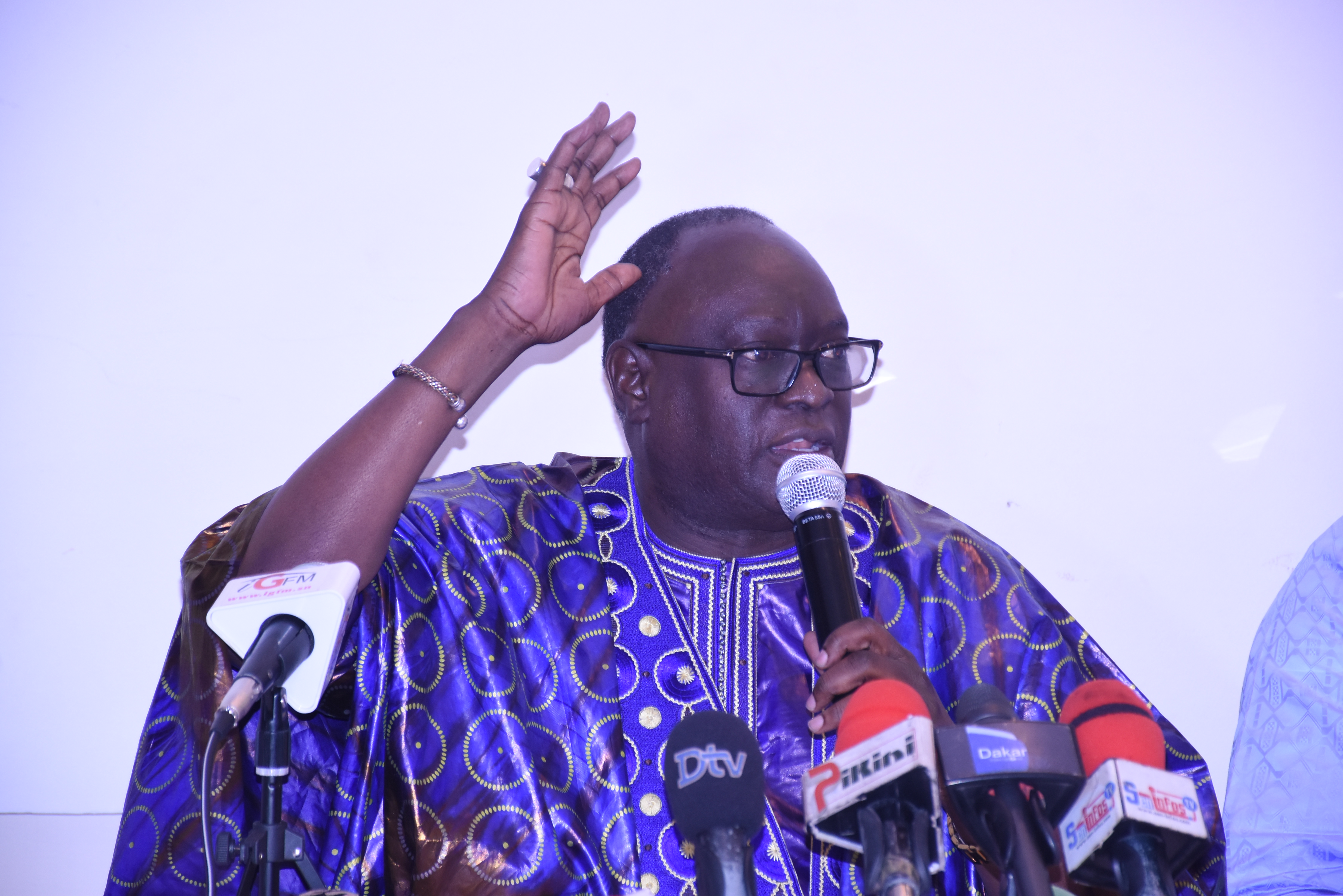 Me El Hadji Diouf sur l'affaire des 94 milliards: "Sonko est un manipulateur, magouilleur et un maitre-chanteur"