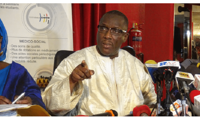Pétition pour son limogeage: Cheikh Oumar Hann actionne ses sbires pour polir son image