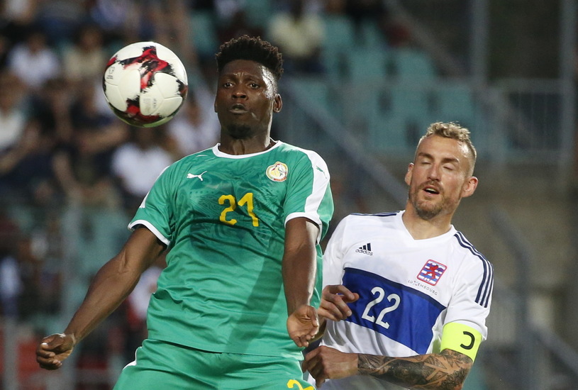 LAMINE GASSAMA LATERAL DES LIONS : «Au Sénégal, on attend beaucoup de Sadio Mané»