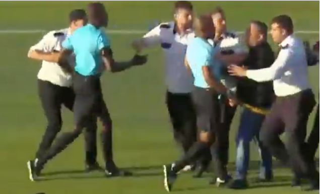 CLUB SPORTIF SFAXIEN SOUS LA MENACE DE LOURDES SANCTIONS : L’arbitre sénégalais Maguette Ndiaye a dénoncé les joueurs agresseurs à la Caf