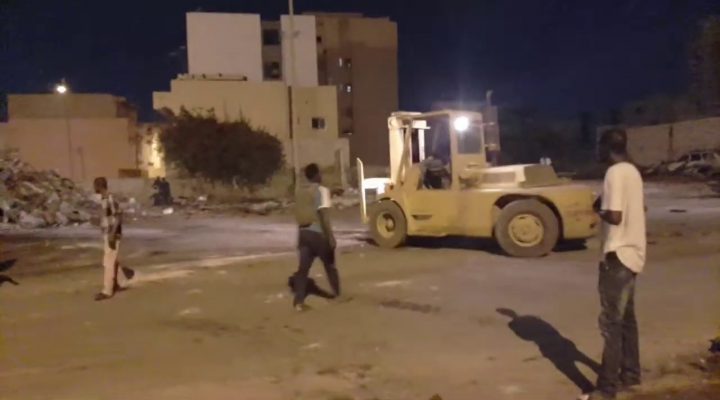 UNE BONNE NOUVELLE : Le parking du stade Léopold Sédar Senghor désencombré et vidé de ses épaves